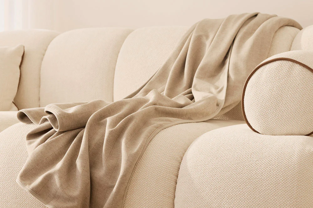EMF Radiation Blocking Blanket Deluxe - Image 4